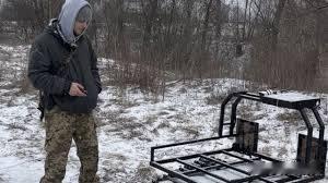 乌克兰伤残军人遥控机器人 在前线完成高风险任务海外新鲜事ai热点共创计划 在乌克