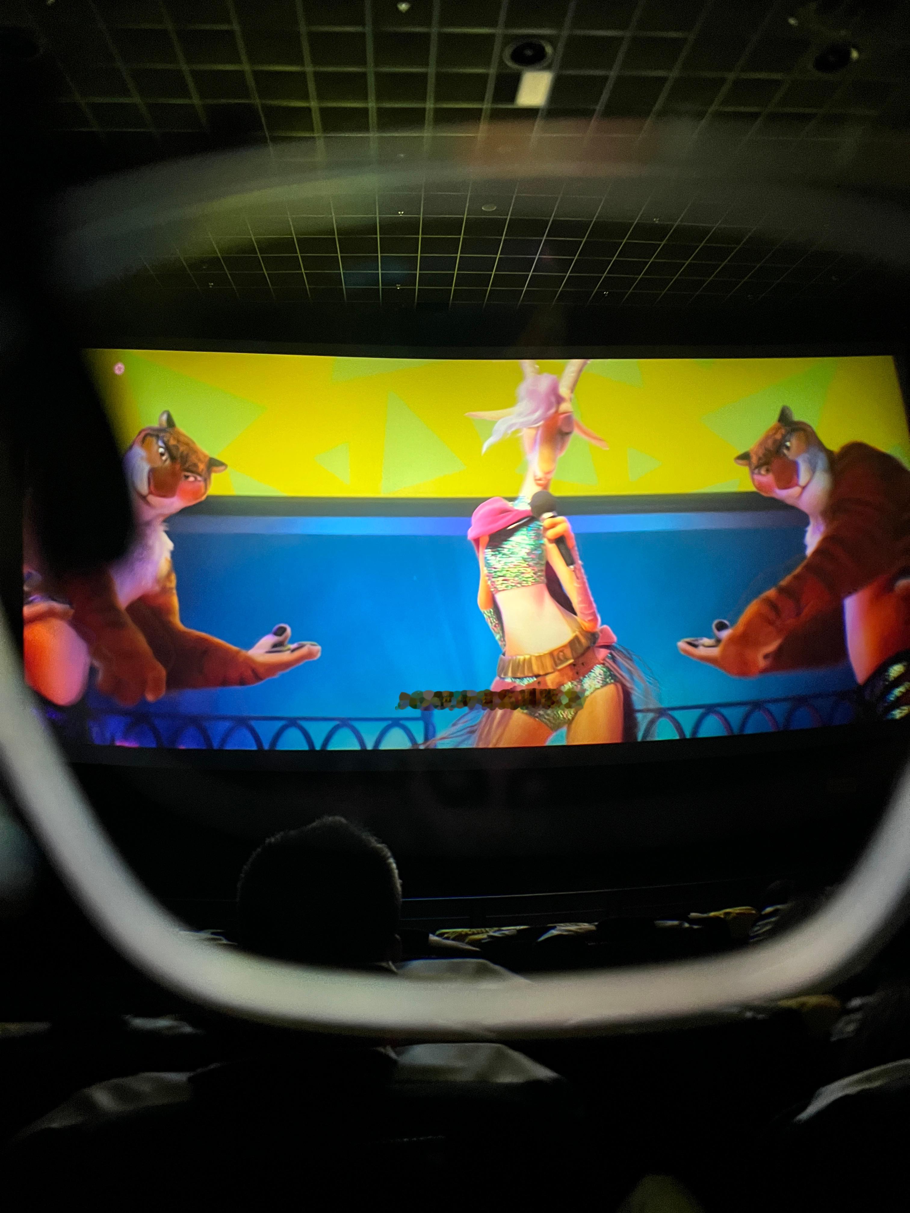 感觉疯狂动物城2没有很惊艳但还是好可爱！！！