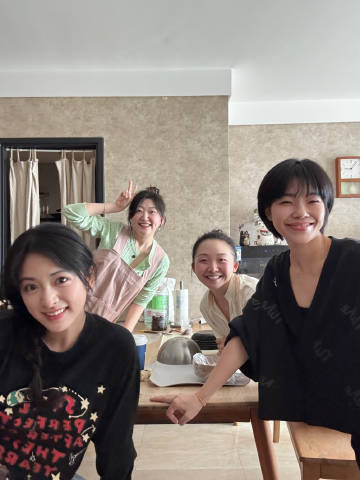 沈月晒live图节日快乐 沈月晒live图节日快乐🥳希望这个世界的女孩子都可以