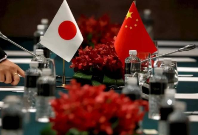 俄罗斯顶尖的国际问题专家看完日本连夜往九州运导弹的新闻，对着卫星通讯社的镜头沉默