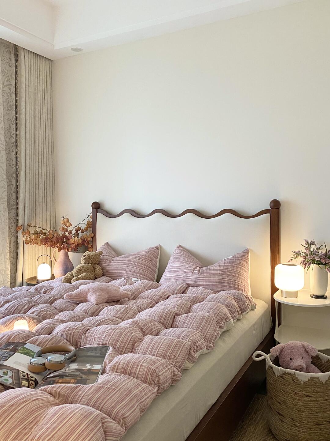 被子铺好了 软乎乎的～🛏️