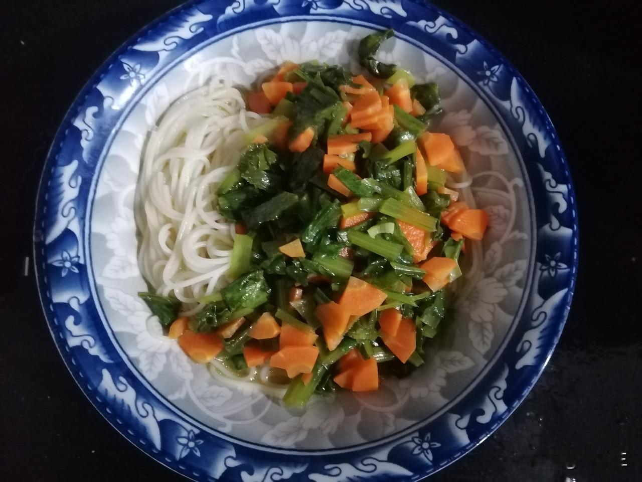 我的新长篇《立秋的晚年》发出去了，喜欢看中老年故事的朋友，可以看看。

之前的长