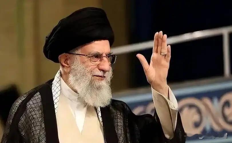 突发大消息！美以要联手揍伊朗，油价直接炸了！美军双航母压境、几百架战机待命，本周