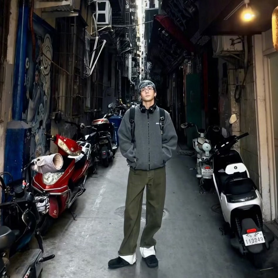 偶遇曾舜晞拍摄家乡宣传片心系家乡还给家乡拍摄宣传片，这样的男孩子值得令人期待曾舜