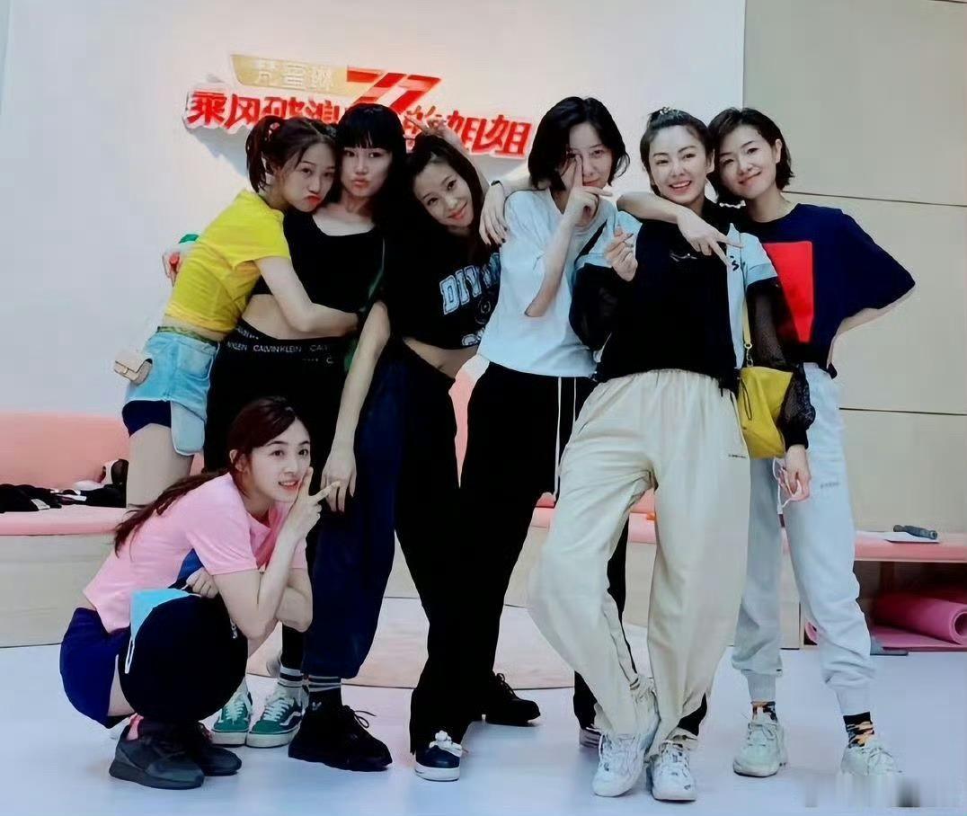 张雨绮谁说她只靠颜值，张雨绮一开口，唱得我是真心服，浪姐第一季的含金量还在上升 