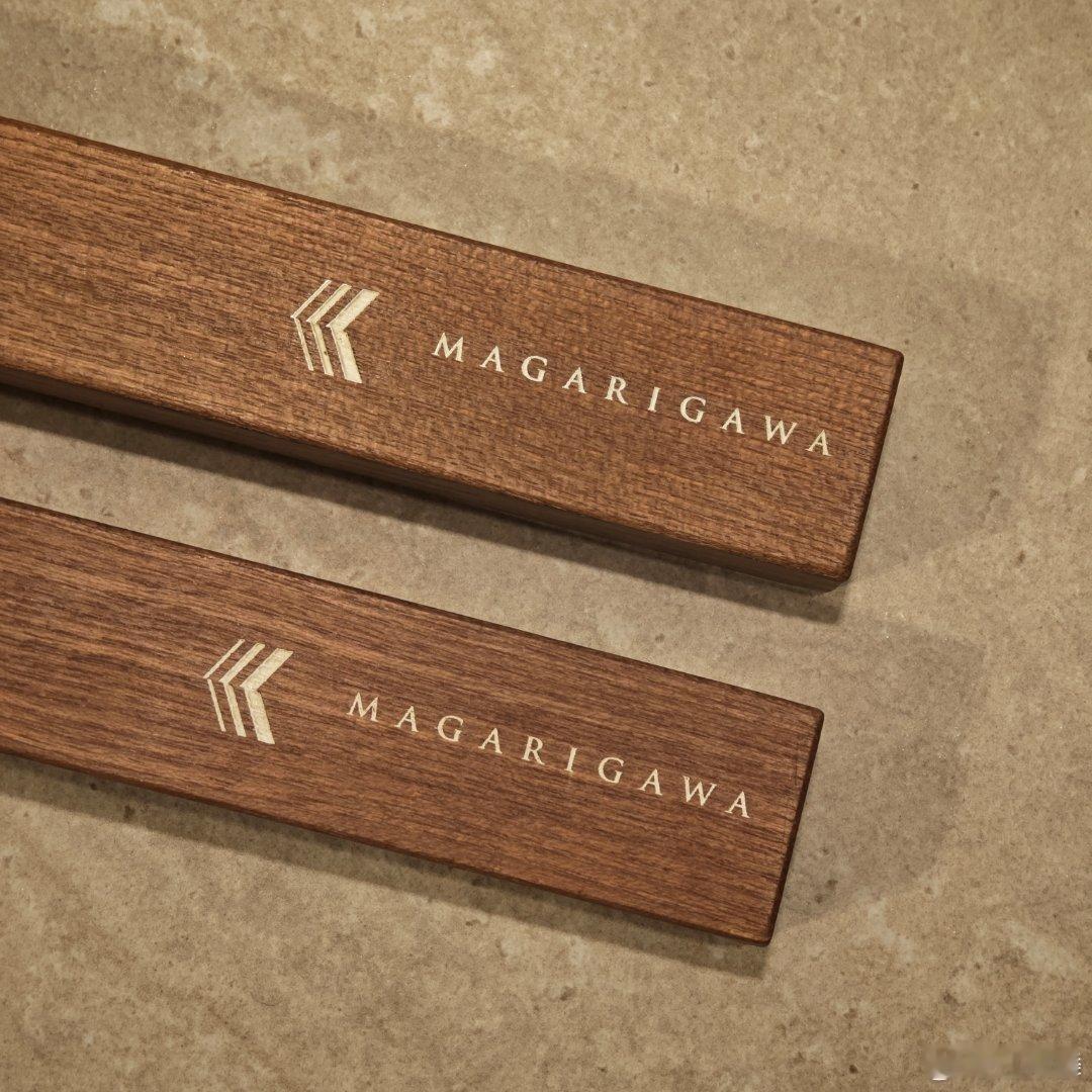 舒服开心的晚上，车迷之间的聊天就是爽 