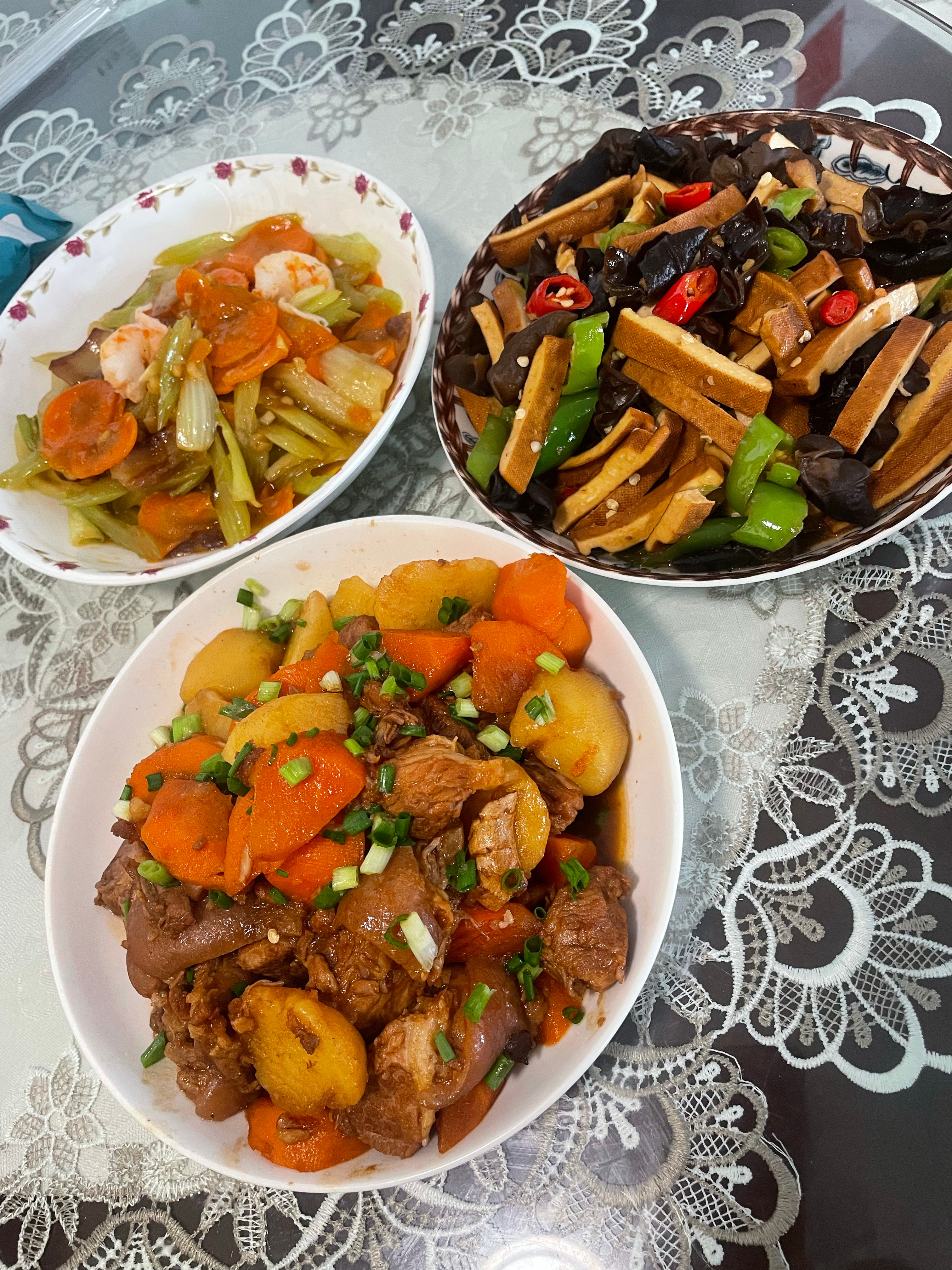 一日一食一记[超话]  快餐式午餐[可爱] ​​​