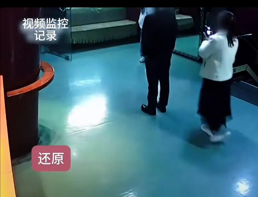 谁能想到，最后是4份价值1200万背后的保险公司，为女人找回了最后的尊严。

监