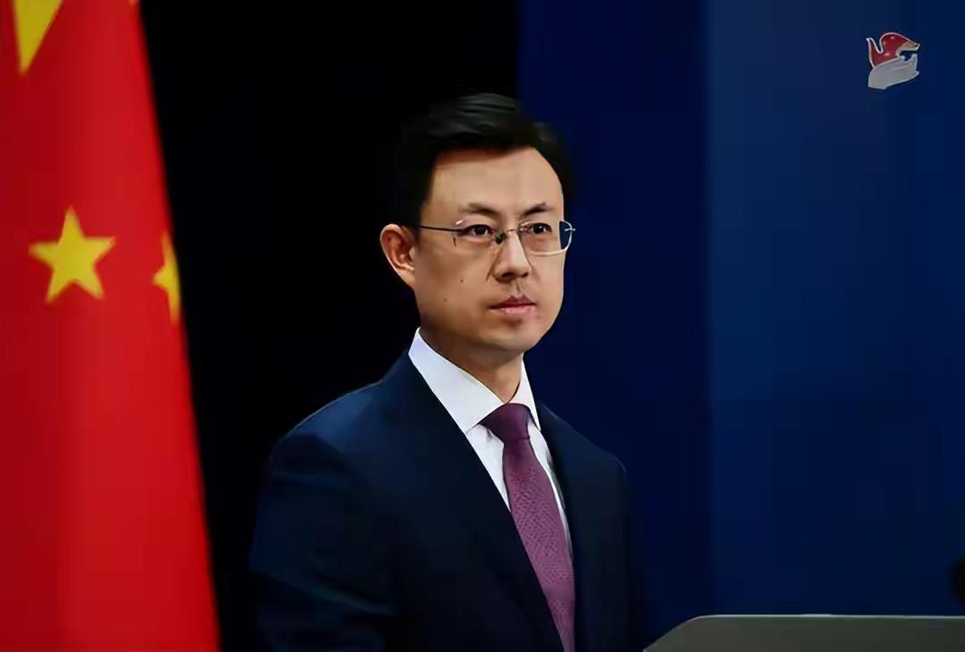 霍尔木兹海峡又成热点，中方发言人巧妙回答化解问题陷阱。

美以突然发动对伊朗的军