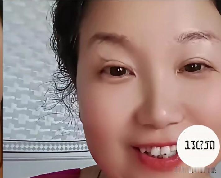 看看下图，这病例造假也真造的杜大娘直播间 另类，大娘啥时候当工人了，是省一毛当的