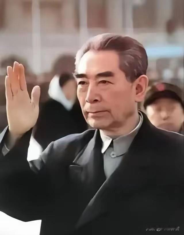 🌺🙏敬爱的周总理，致敬您的踏实肯干，传承您的务实初心！“脚踏实地，埋头肯干，