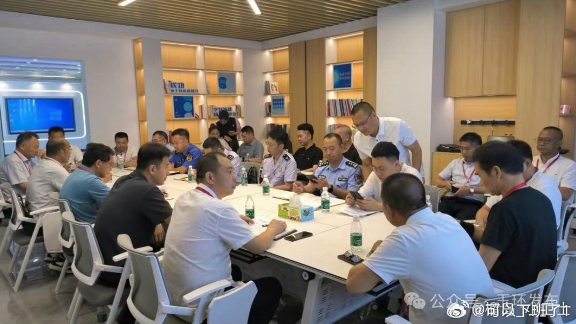 玉环把联络点搬进产业链联出全域共富路人大履职阵地贴近山海产业，精准化解新农人、企