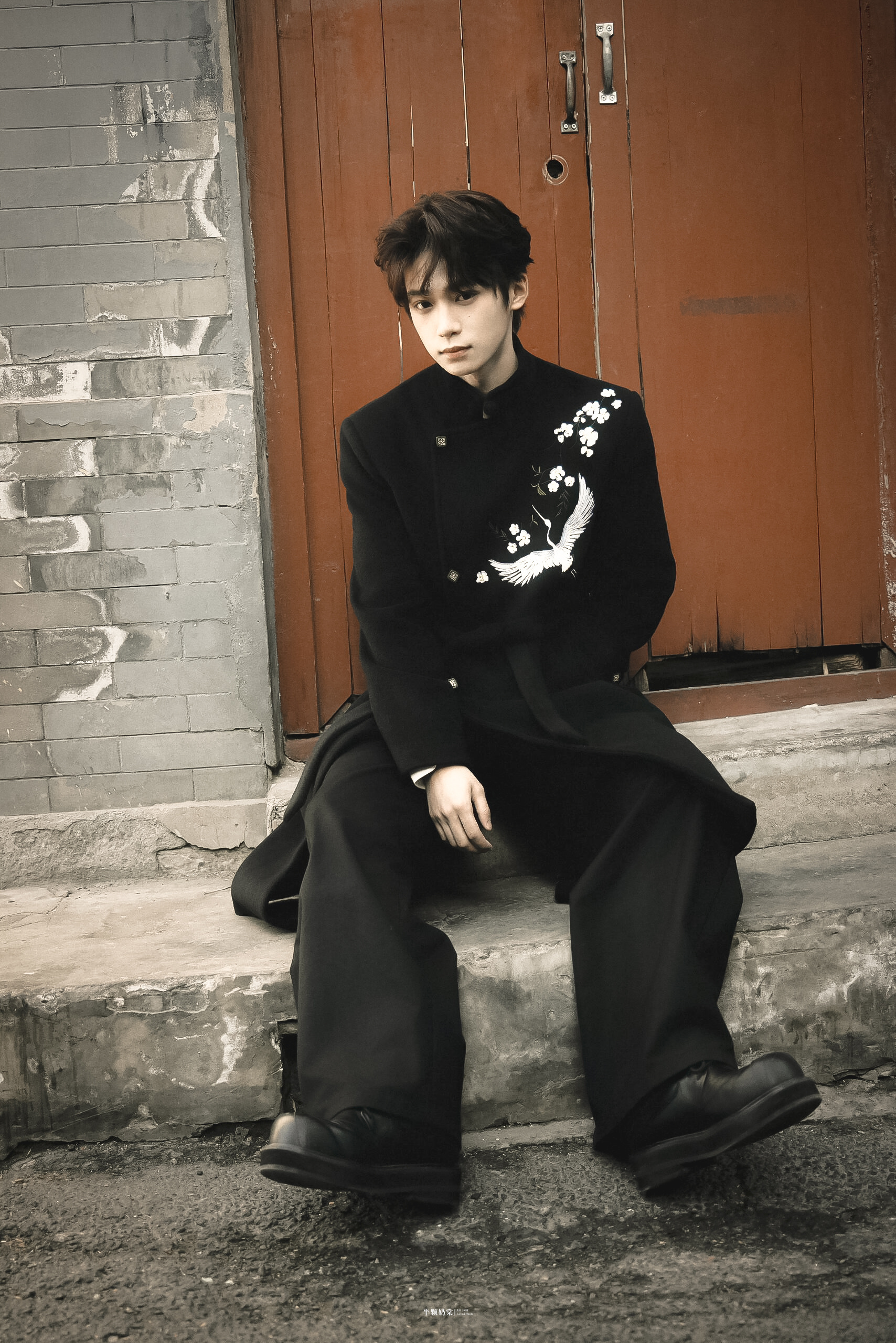 梓渝 zy 梓渝未来可期你是舞台中央流转的热浪，在聚光灯闪烁的夜肆意发烫。​​​