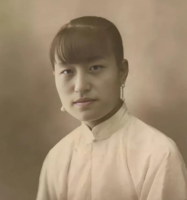 1961年，蒋介石前妻找到周总理求情：我女婿不是汉奸，他也是共产党！

1961