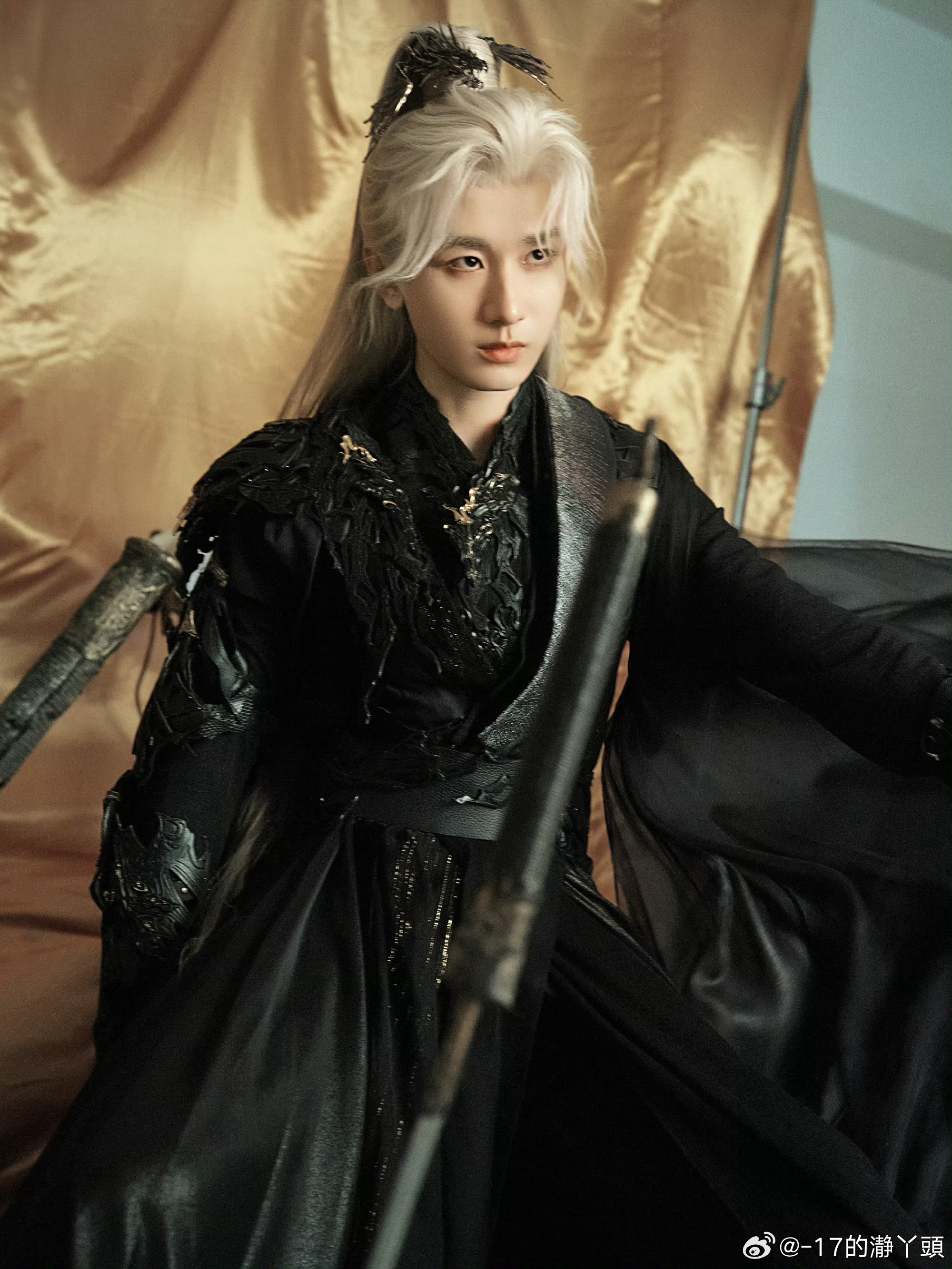 成毅两京十五日cy成毅朱瞻基成毅的每一个新角色都会给我特别的感受，那不仅是外貌的