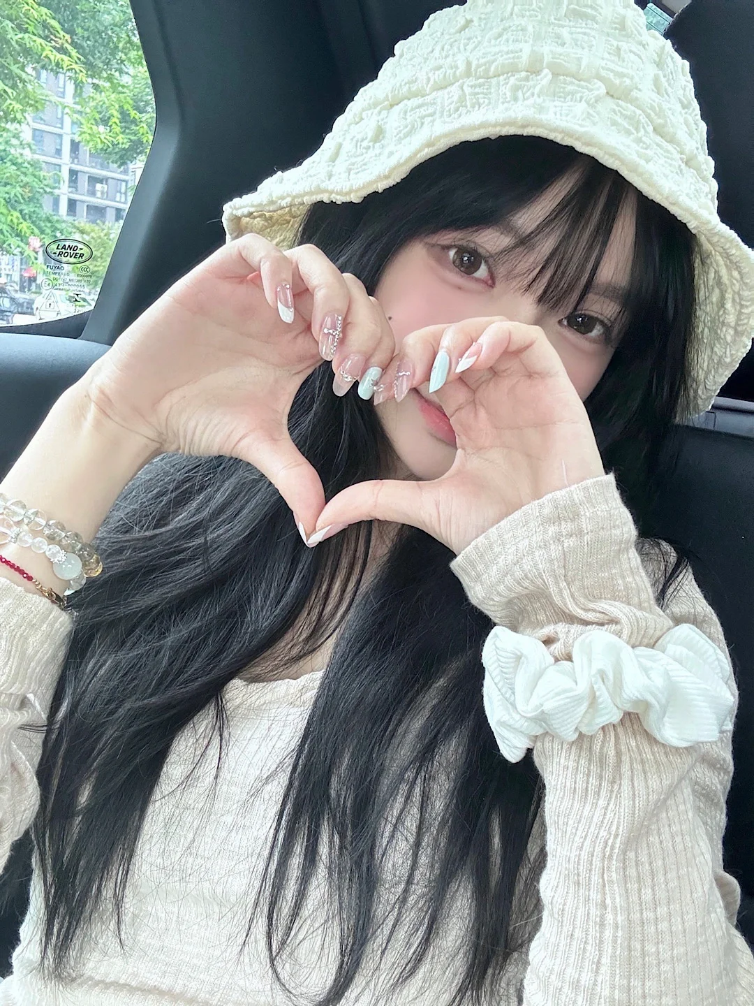 夏日美甲我先做了🫧
