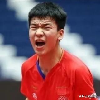 乒乓球亚锦赛今天最新战报，国乒两小将迎来开门红！

向鹏（中国🇨🇳）
李天阳
