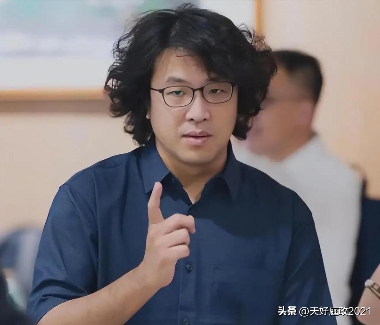 近日沈伯洋受访公然口出狂言，竟把大陆的正当制裁当成所谓勋章，台独分子这般颠倒黑白