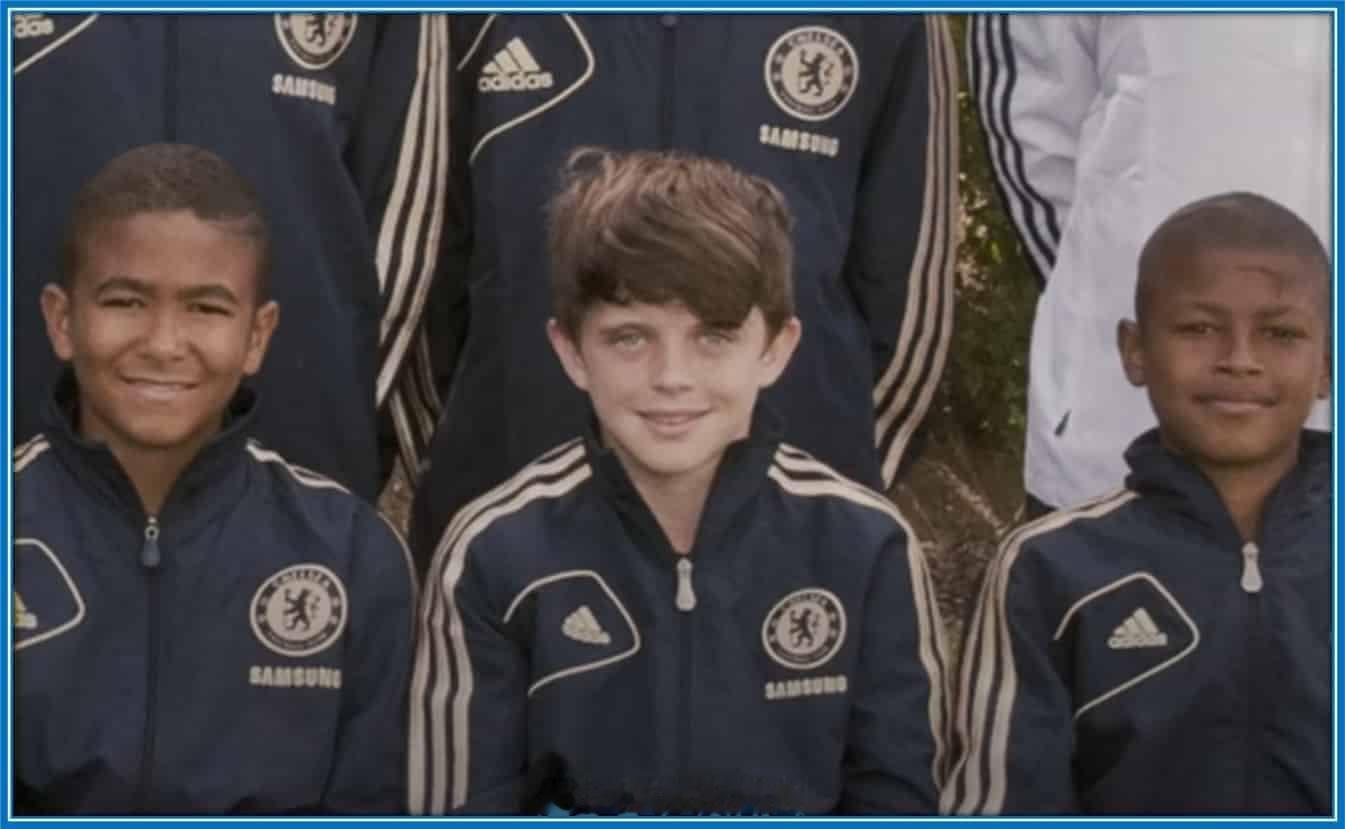 切尔西将加拉格尔逐出了一线队，球员被告知，球队从美国回来后，球员将不会随球队训练