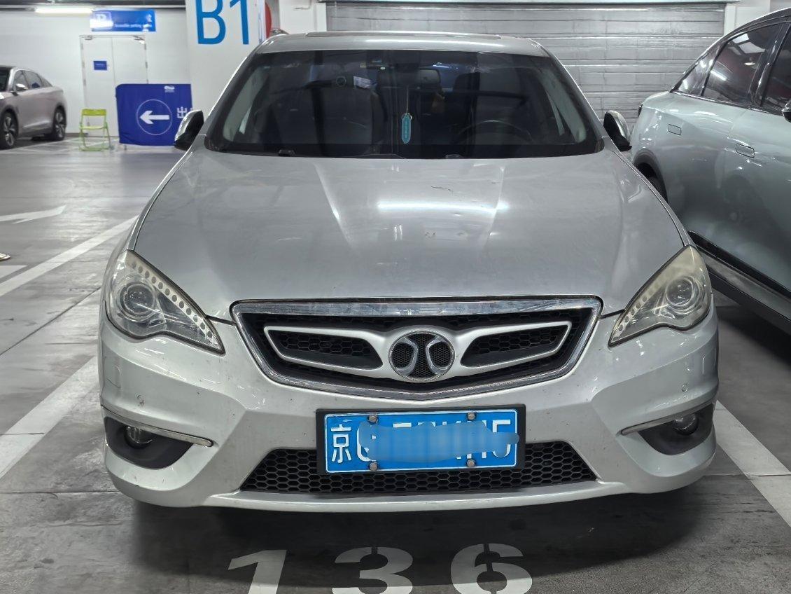 不管是萨博还是绅宝，总之欧系渊源也没做起来，甚是可惜。自主B级轿车，其实中国车企