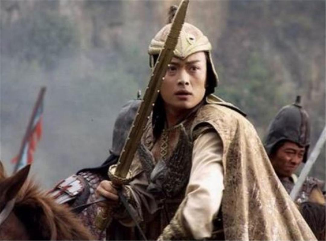 秦琼缠绵病榻12年，李世民遍访名医为他治病。

可每次送药的太医刚走，秦琼就挣扎