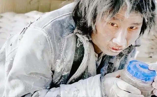赌上性命把自己以500元“卖”进黑砖窑！记者崔松旺潜伏3个半小时死里逃生，一条偷
