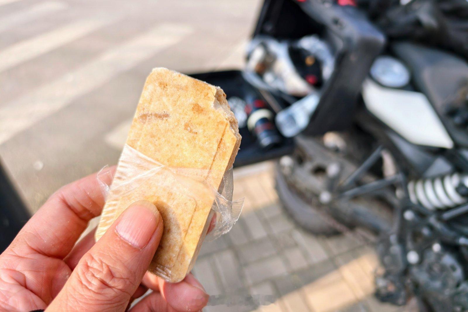 终于吃上压缩饼干了[嘻嘻]每日一餐分享  ​​​