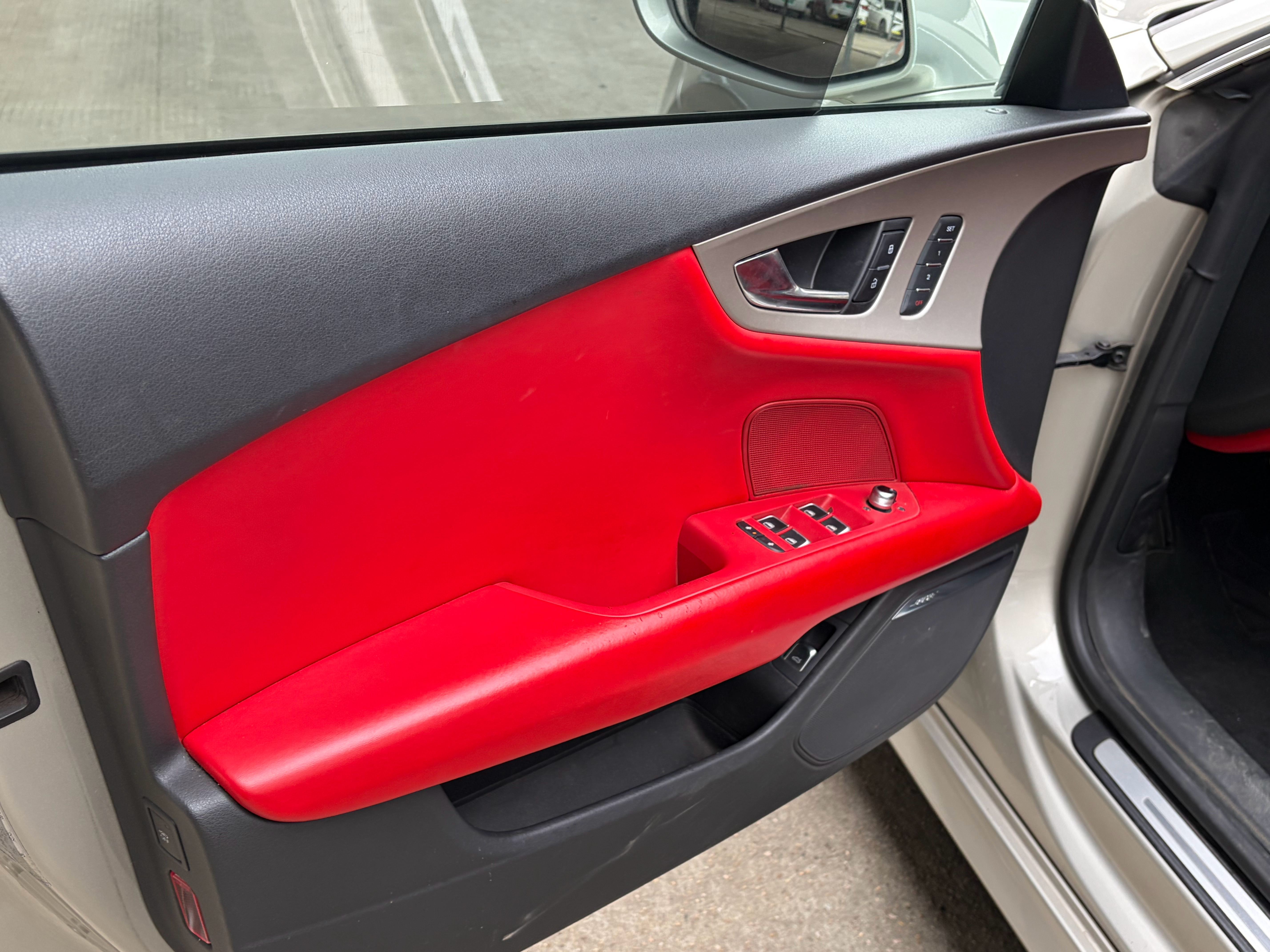 不是哥们儿，你这也太辣眼睛了吧 武汉·一号车市