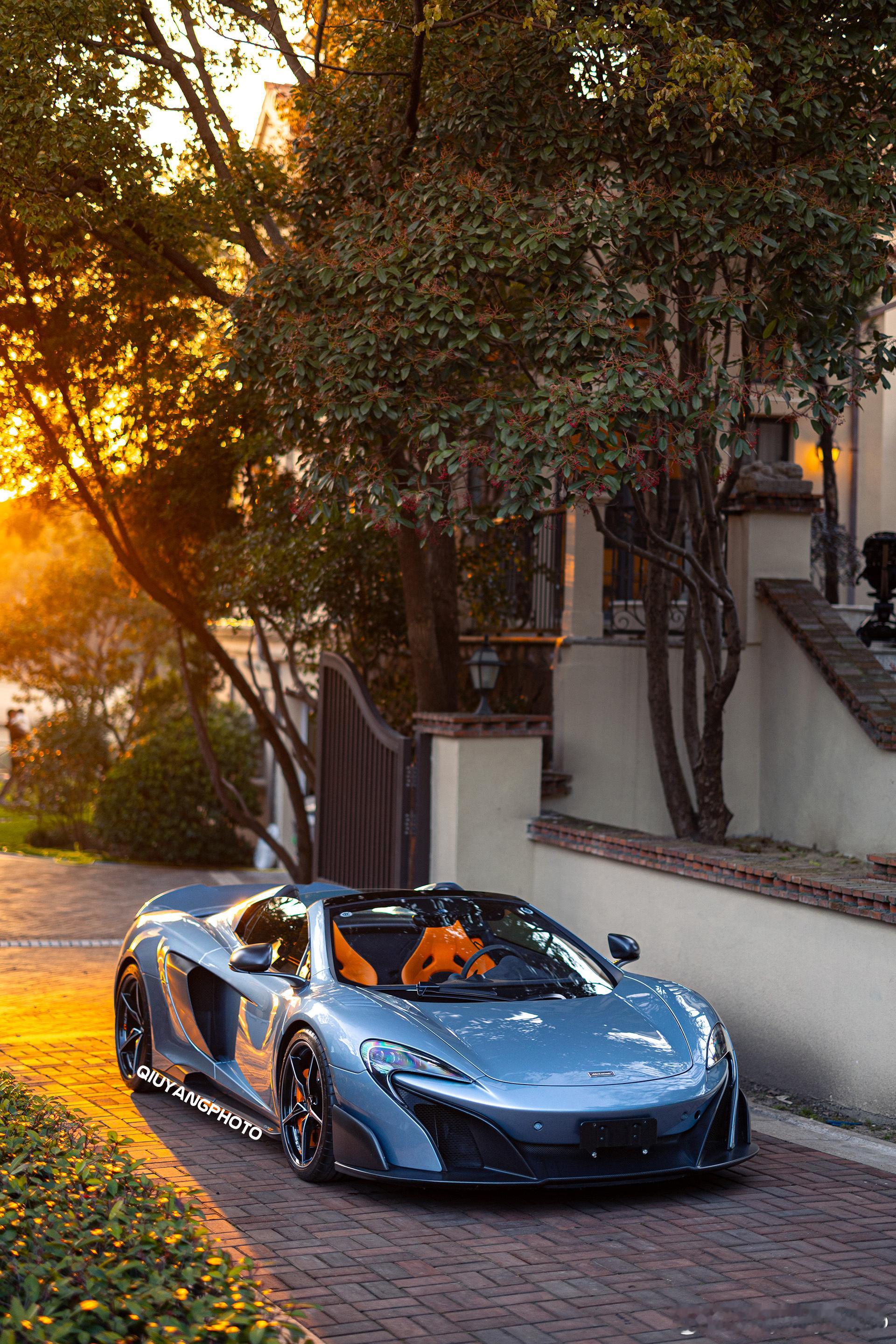 Mclaren 675LT Spider #cars01豪车拍# 冰蓝色真的太漂