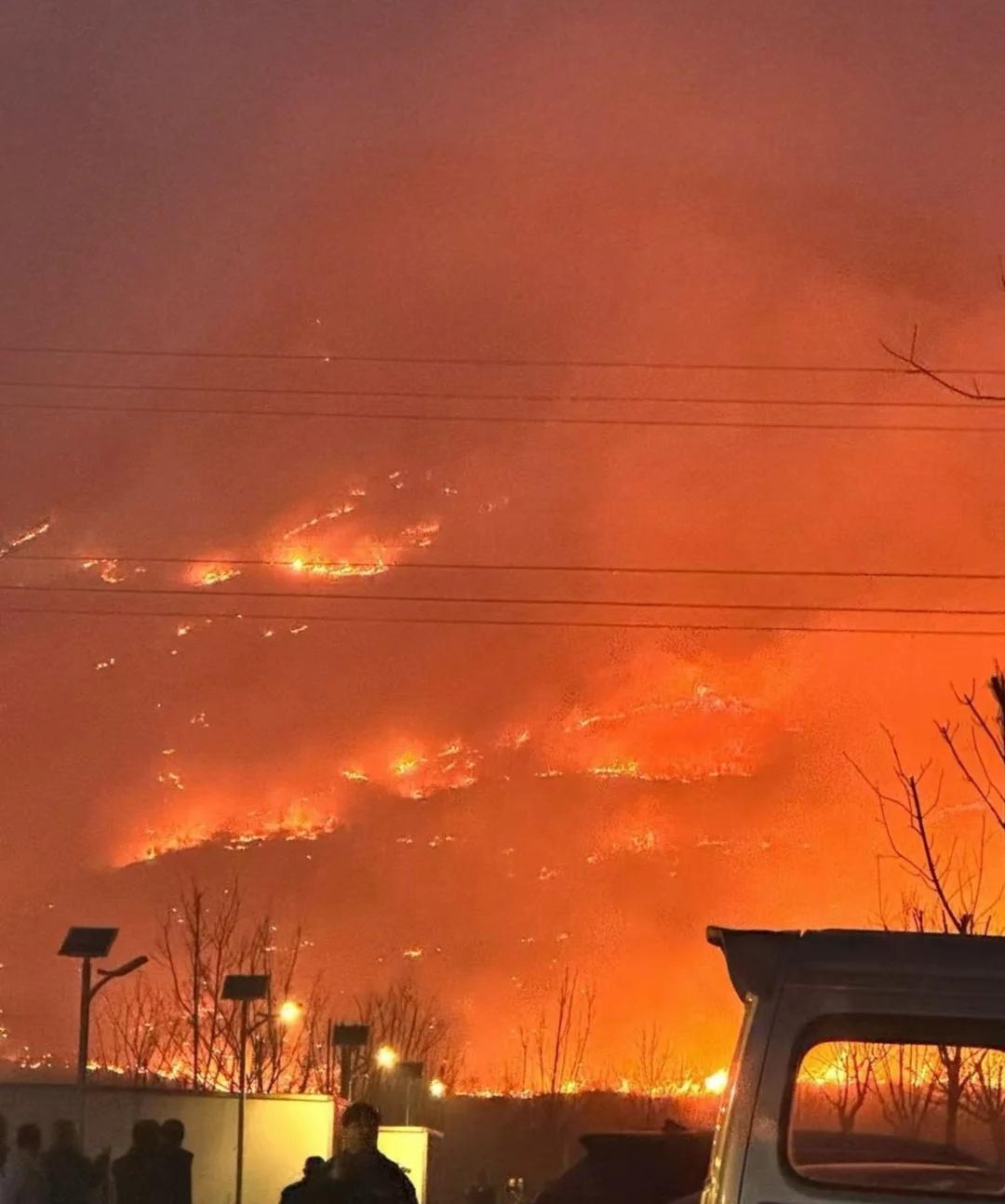 一大早醒来，我们的河北🔥
我的天
刚刚刷到
太吓人了
但愿山河无恙，逆行者平安