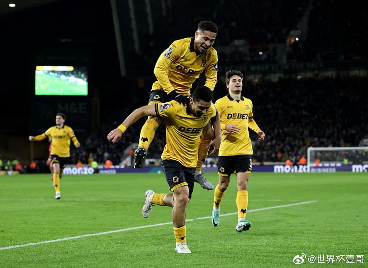 离谱！国米零射正！利物浦被绝杀！【94分钟绝杀！利物浦1-2狼队，欧冠资格告急】