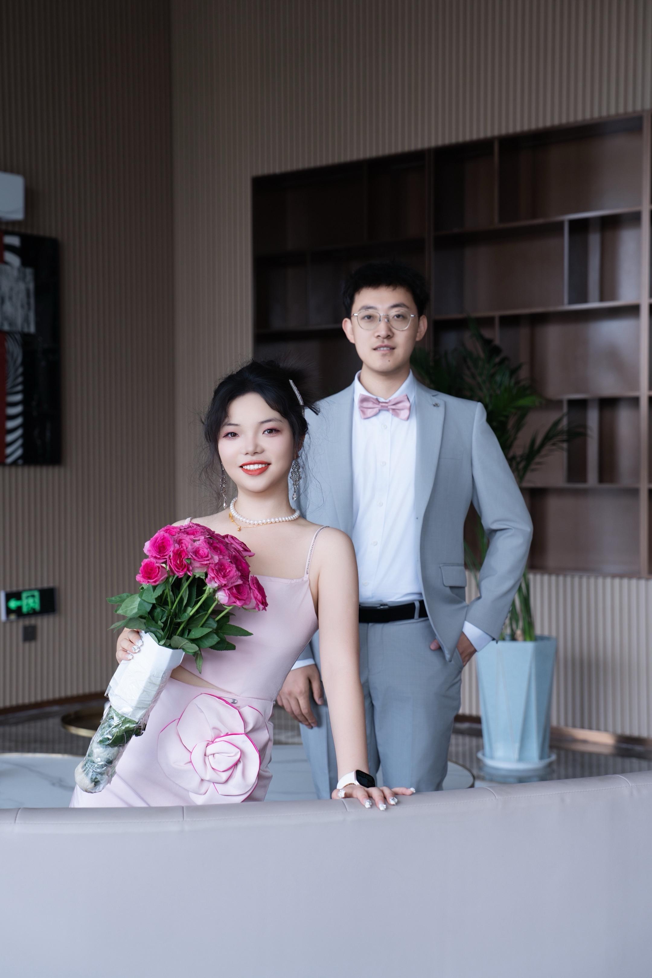 商洛订婚跟拍 | 用镜头记录感动瞬间。没有繁琐流程，只有两颗真心💞 ...