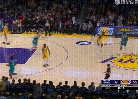 湖人第二节被打了个16-34，第二节命中率27.8%，仅18中5……黄蜂从最多落