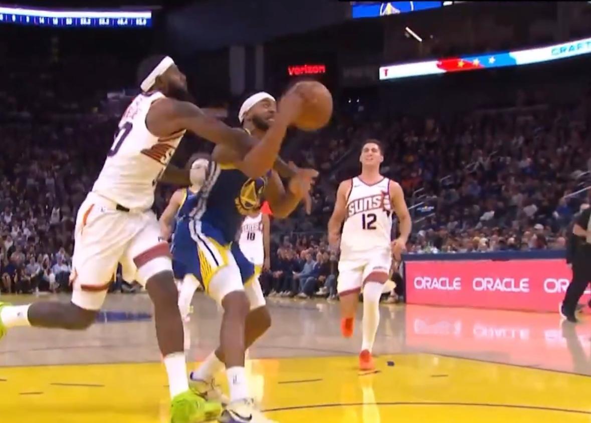 勇士明日背靠背马刺，孰胜孰负


今日勇士六连客首战雷霆，以102：126惨败，