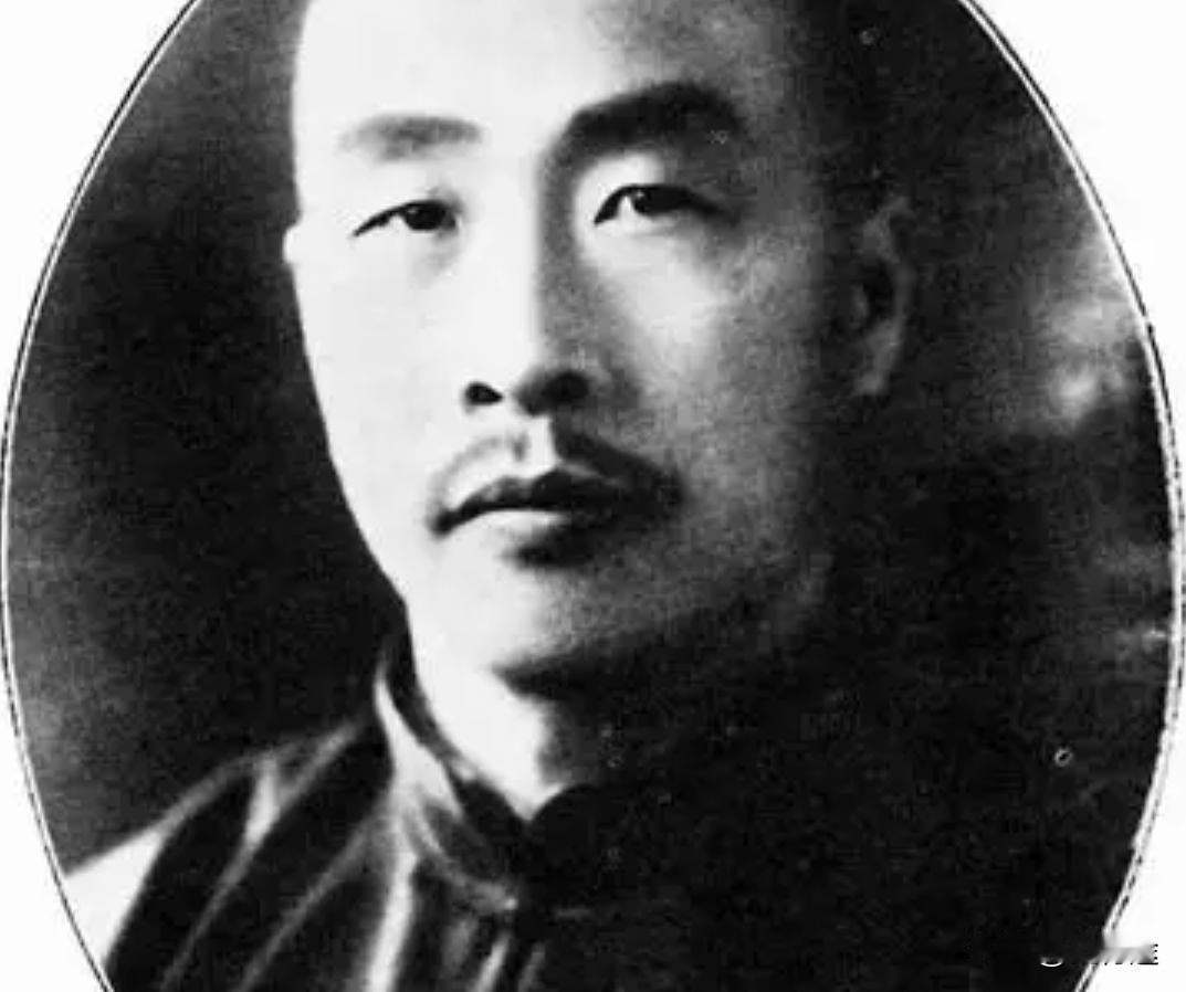1938年，韩复榘被蒋介石诱杀。他15岁的二儿子韩子华意难平。后来，韩子华说，蒋