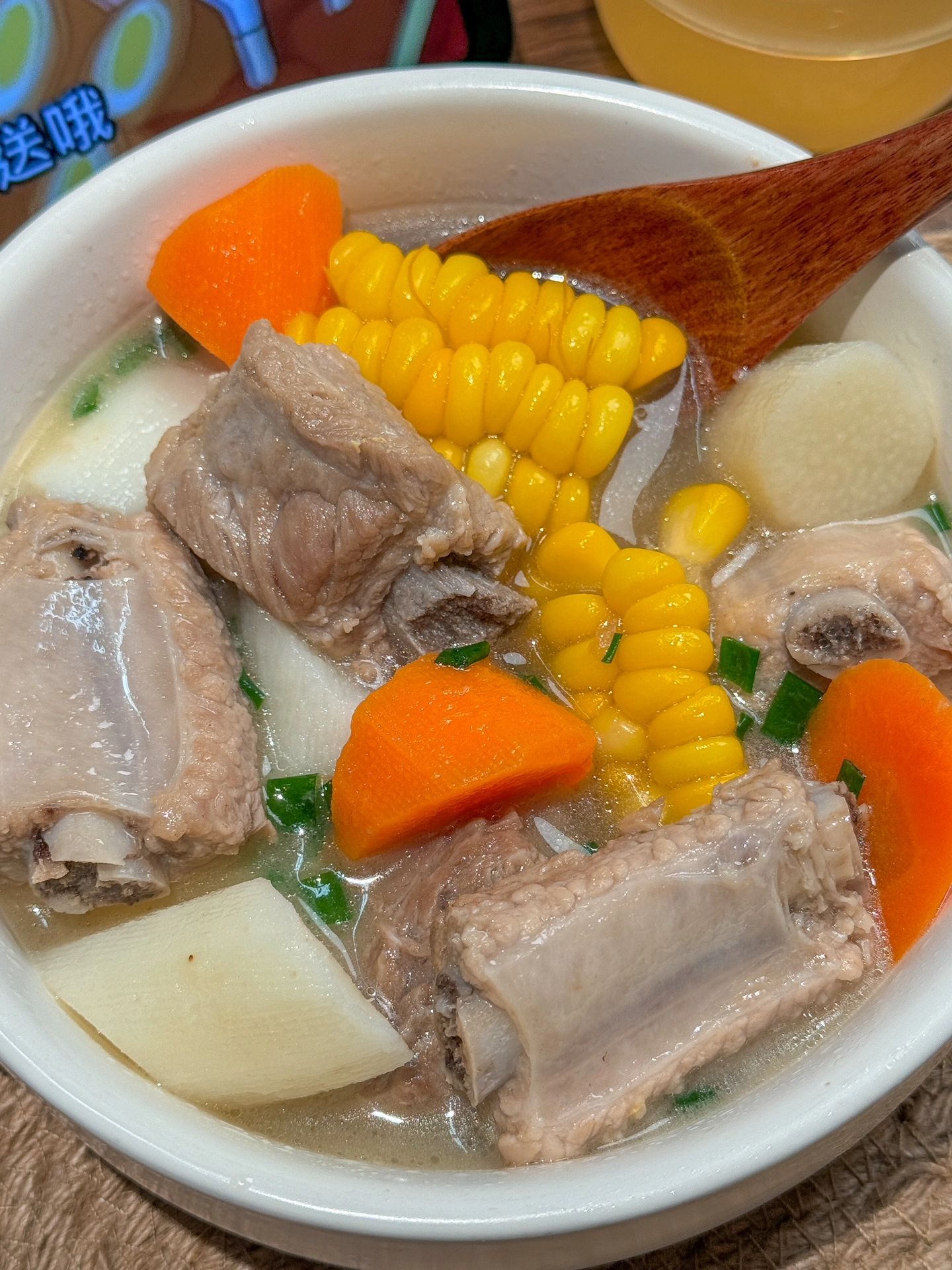 🍲谁能拒绝这一碗排骨山药玉米汤啊！！