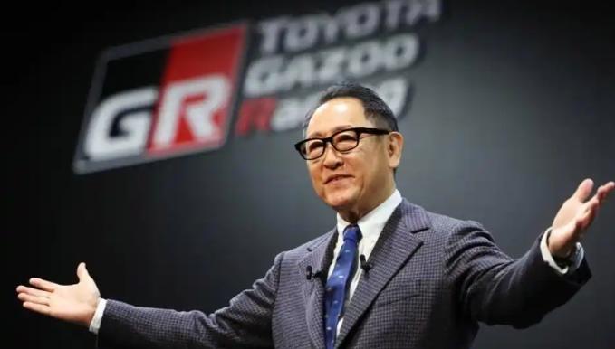 遭比亚迪、华为轮番抢占市场后，早年言辞张扬的丰田章男热度褪去，相比三五年前，再也