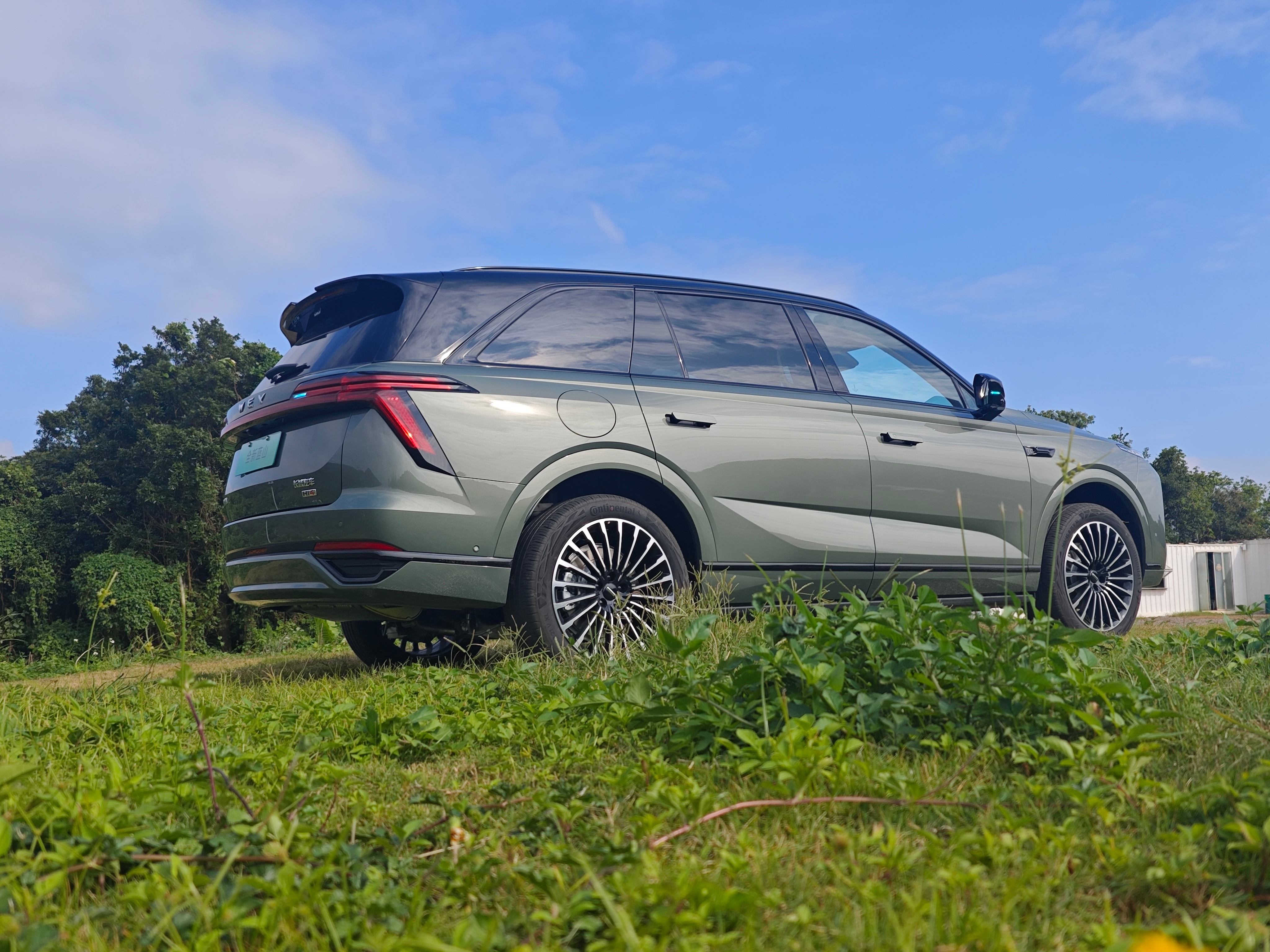 全新蓝山智能进阶版!长城VLA首搭车型，当时试驾车上工程师对自己孩子就一个评价“