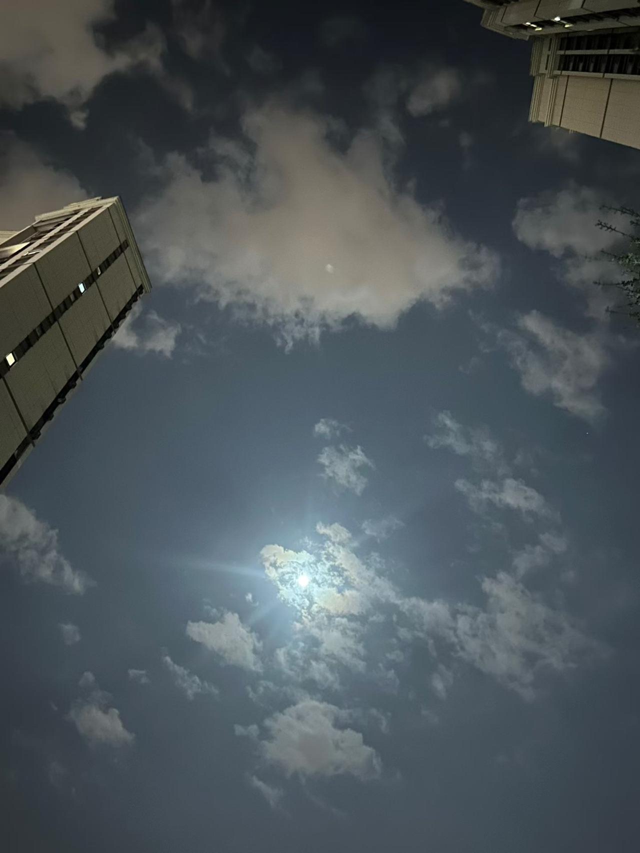 我的今日状态：💰期待暴富
我这里的天气：🌤️多云