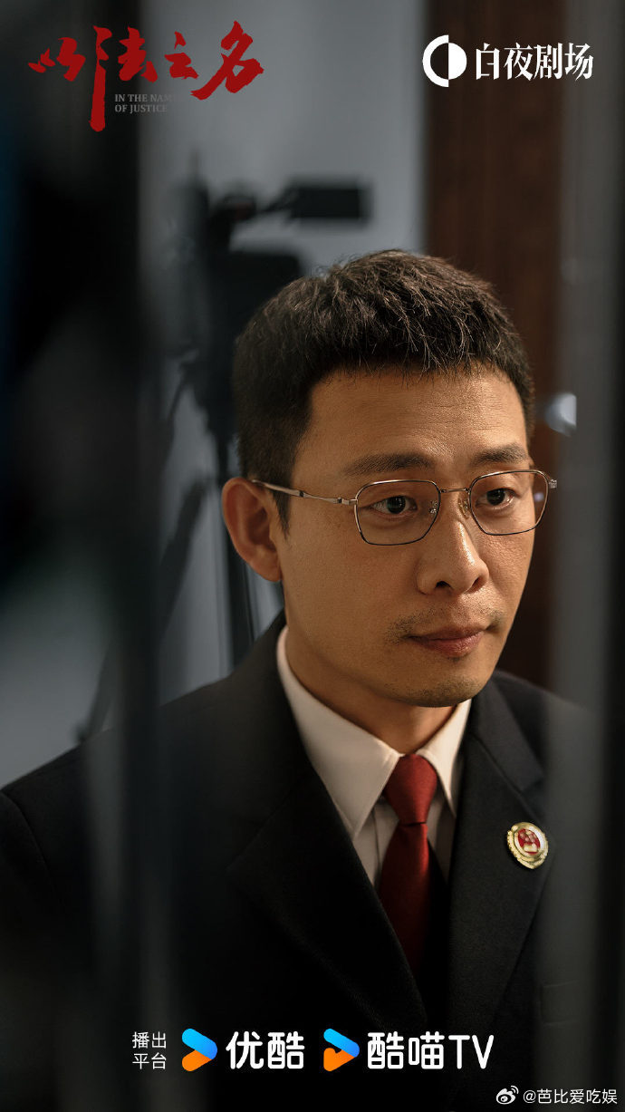 洪亮这把快刀18年未生锈 从犹豫到坚定，洪亮太戳我了！ ​​​