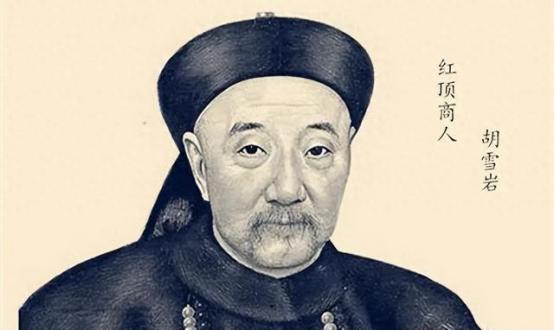 清朝首富胡雪岩预感被抄家前，深夜趁12个小妾熟睡，命令管家掀开被子，让她们到大厅