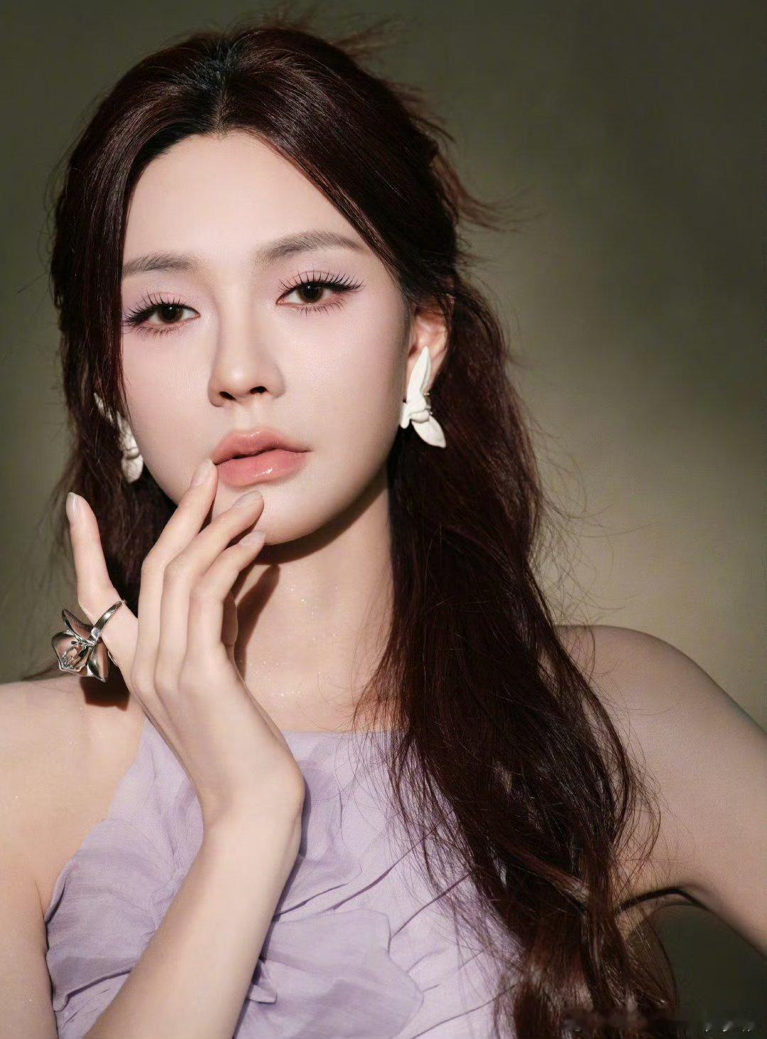 沈梦辰说婚姻不能将就 简直嘴替！现在结婚就要三观契合，一起把日子过得有滋有味～ 