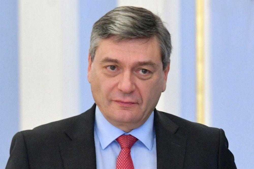 俄罗斯正式官宣：一滴油都不卖给日本！4年跟风制裁终成反噬，能源命脉被自己掐断
 