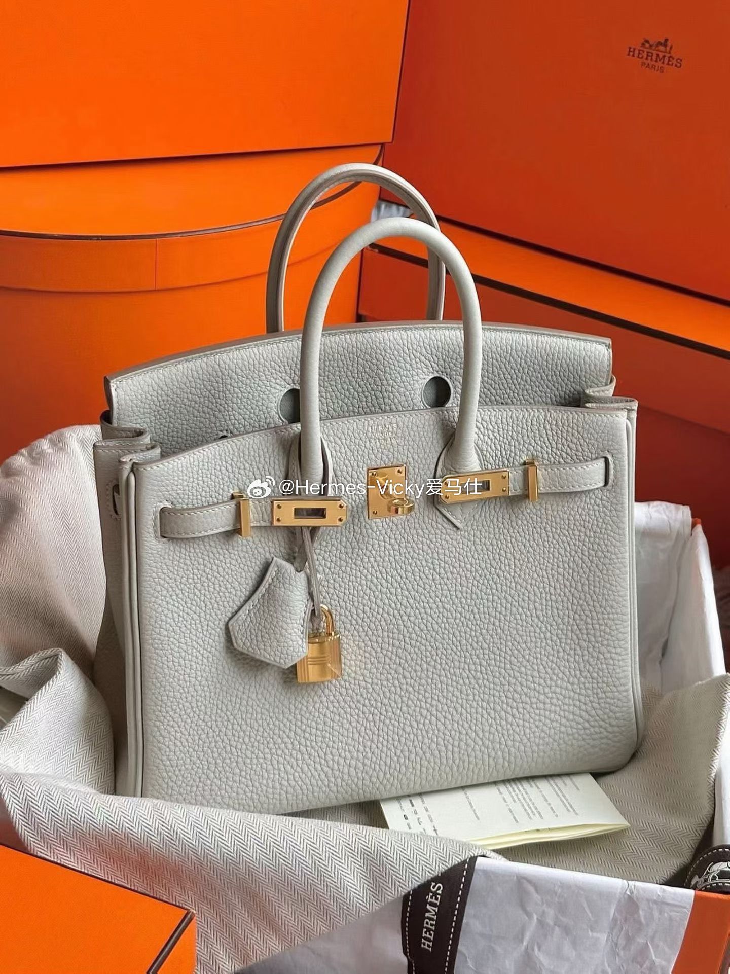 Birkin25 Gris Pearl 珍珠灰 金扣怎么看怎么高级优雅的存在！ 
