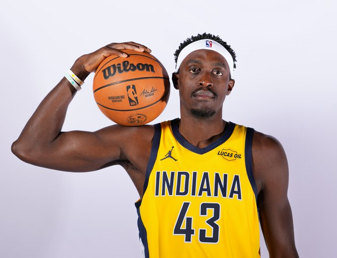 32岁生日快乐！NBA官方晒照为帕斯卡尔-西亚卡姆庆生