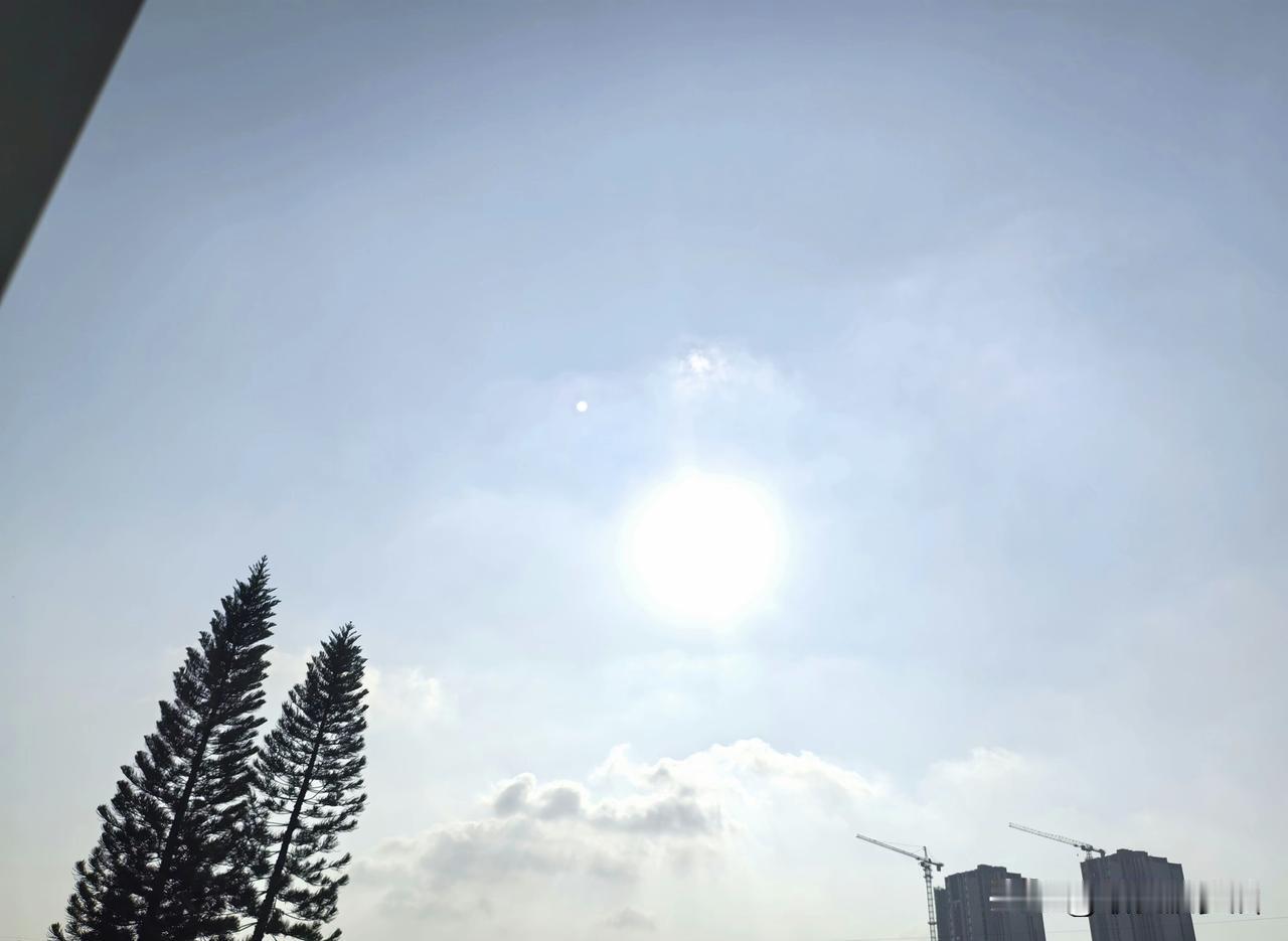 天气剧透来啦！广东晴热到月底国庆阿冷携雷雨来！

今天（29日），广东大部分市县