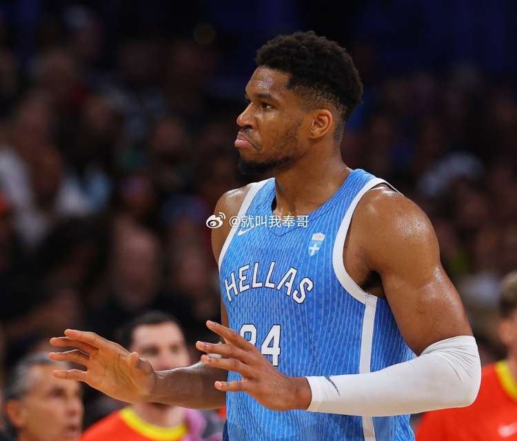 即将对阵希腊！澳大利亚男篮主帅：字母哥是世界上最好的球员之一 奥运男篮小组赛，澳