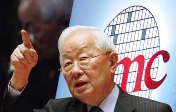 台积电创始人张忠谋曾毫不客气地表示：“关键技术都在我们手中，若我们决定切断大陆芯