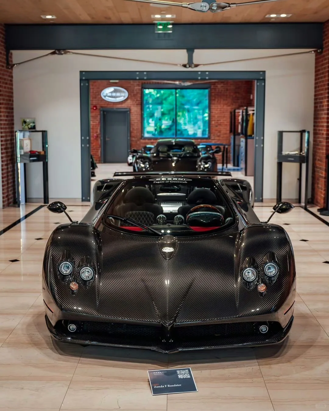 帕加尼Zonda F Roadster