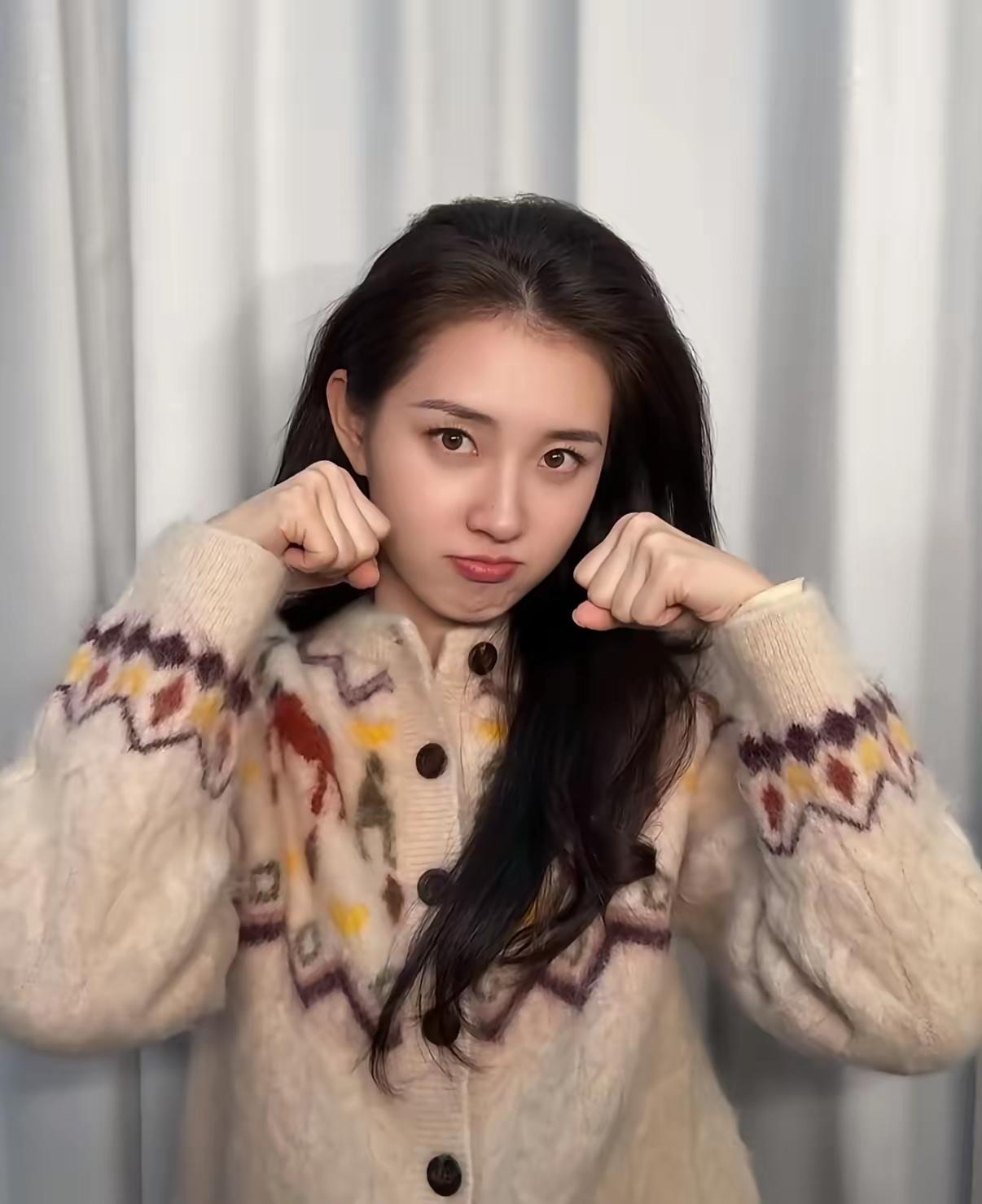 这是哪位美女？有认识的？她演过哪部电视剧？